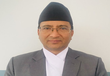 काठमाडौंका सीडीओ बस्नेतले भने- महानगरले खुला मञ्च बन्द गर्न पाउँदैन (भिडियो)