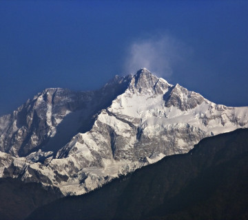 ४७ आरोही कञ्चनजङ्घाको आधार शिविरमा, पर्यटन व्यवसायी उत्साहित