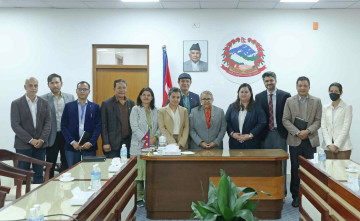 प्रधानमन्त्री कार्कीले आन्फ्रेल टोलीलाई भनिन्– एक थोपा रगत नबग्ने र एक जना पनि घाइते नहुने गरी निर्वाचन गराउँछौँ