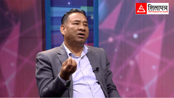 विद्यादेवी भण्डारीलाई एमालेमा रोक्नु प्रतिउत्पादक हुनसक्छ