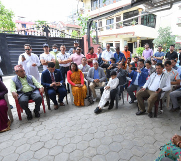 नेपाली कांग्रेस बागलुङका पूर्वसचिब पौडेल एमालेमा प्रवेश 