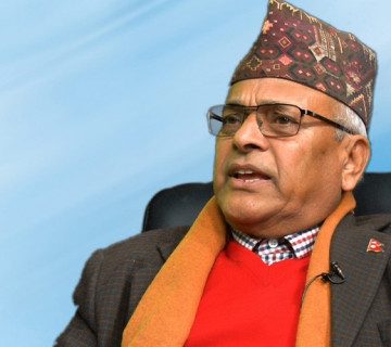 घनश्यामका तीन शब्दमा अनुशासन आयोगको आपत्ति, बडाल भन्छन्– मनलाग्दी बोल्ने भए पार्टी त्याग्नुपर्छ