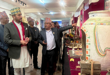 मन्त्री खरेलद्वारा ज्यापू संग्रहालयको अवलोकन