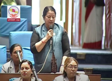 सांसद निर्मला कोइराला भन्छिन्– तराईमा मानिस बेहोस भएर ढल्न थाले