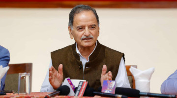 सभापतिको उम्मेदवार बन्न समय कुरिरहेका सिटौला