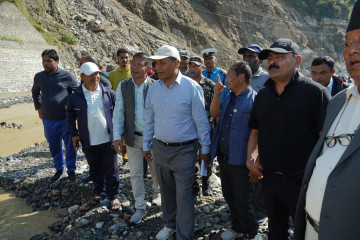 अस्थायी ‘डाइभर्सन’ बनाएर बीपी राजमार्ग सञ्चालनमा जुट्यो सरकार