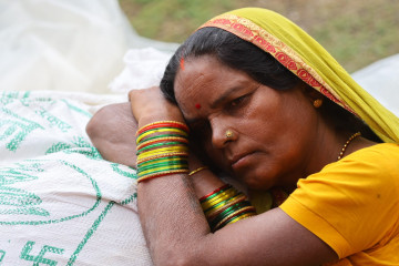 लघुवित्तपीडितहरू आज पनि धर्नामा [तस्वीरहरू]