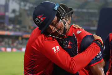 ४ विकेट जोगिँदा ४ नै रनले फुत्कियो इंग्ल्यान्डविरुद्ध नेपालको ऐतिहासिक जित 