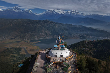 पोखराको पर्यटनमा नयाँ आयाम थपिरहेको पुम्दीकोट (तस्वीरहरू)