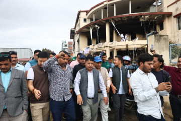 महेश बस्नेतले काठमाडाैंमा दश हजार मानिस उतार्ने, च्यासलबाट दिए सात सन्देश (तस्वीरहरू)