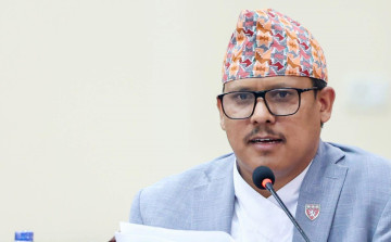 चिकित्सक संघको अध्यक्षका लागि डा. मंगल रावलले गरे उम्मेदवारी घोषणा