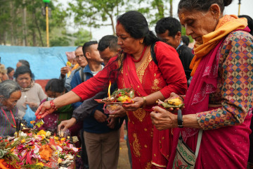 मातातीर्थमा श्रद्धालुको भिड (तस्वीरहरू)