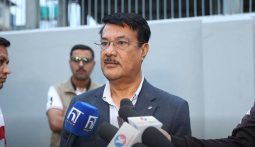 हामी अदालतको आदेश मान्छौँ, अब कार्यवाहक पूर्णबहादुर भनेर विज्ञप्ति आउँदैन : देउवा-खड्का पक्ष