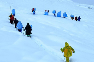 मुस्ताङको सरिबुङ पास क्षेत्रमा १४ पदयात्री सम्पर्कविहीन
