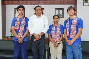 नेपाली क्लाम्बिङ टोली विश्व च्याम्पियनसिपमा सहभागी हुन चीन जाँदै