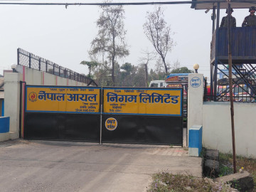 सुर्खेतमा इन्धनको सहज आपूर्ति गराउन के गर्दै छन् सरोकारवाला निकाय ?