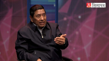 'अबको ६ महिनापछि प्रचण्ड र माधव नेपाललाई अध्यक्षमा देख्नु हुन्न' (भिडियोसहित)