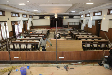 राष्ट्रियसभा बैठकका लागि कृषि समितिको हल मर्मत गरिँदै (तस्वीरहरू)