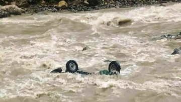 दार्चुलामा अटो दुर्घटनापछि बेपत्ता भएका दुई जना मृत फेला, एक अझै बेपत्ता