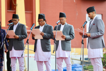 चार मन्त्रीले लिए शपथ, संगीताको नाम काटियो