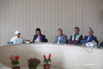 एमाले संसदीय विभागको कार्यक्रम च्यासलमा सुरु, अध्यक्ष ओलीले प्रशिक्षण दिने
