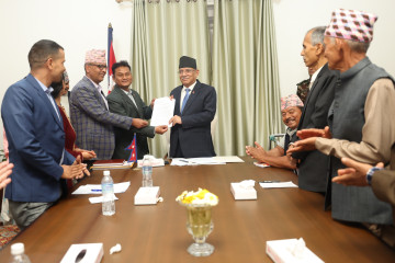 राष्ट्रिय समझदारीअनुसार शान्ति प्रक्रिया टुङ्गो लाग्छ : प्रधानमन्त्री प्रचण्ड