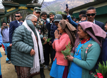 कर्णाली पुगेर प्रधानमन्त्री कार्कीले भनिन्- निर्वाचनले लोकतान्त्रिक अभ्यासलाई सफल बनाएको छ