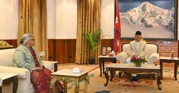 राष्ट्रपति पौडेलसँग प्रधानमन्त्री कार्कीकाे भेट, निर्वाचनबारे ‘ब्रिफिङ