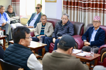 राप्रपा कार्यसम्पादन समितिको बैठक जारी