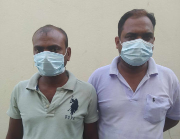 अख्तियारको कर्मचारी भन्दै व्यापारीलाई ठगी गर्ने दुई जना पक्राउ