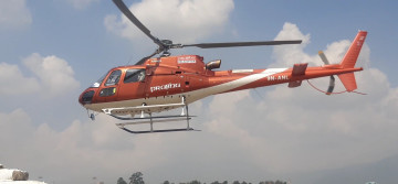 खराब मौसमका कारण गोसाइँकुण्ड उडेका तीनवटा हेलिकोप्टर अवतरण नगरी काठमाडौं फर्किए