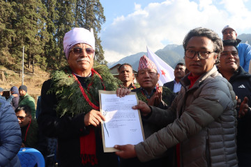 भुमे–१ का वडाध्यक्षले बुझाए प्रचण्डलाई वडावासीको माग