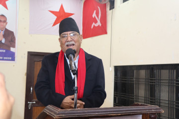 प्रचण्डले कार्यकर्तालाई भने- आसन्न निर्वाचनलाई सामान्य नसोच्नू