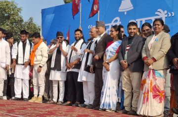 मधेशमा मुद्दा होइन, भरोसा बदलियो : किन कमजोर भए मधेशवादी दल र कसरी उदायो रास्वपा ?