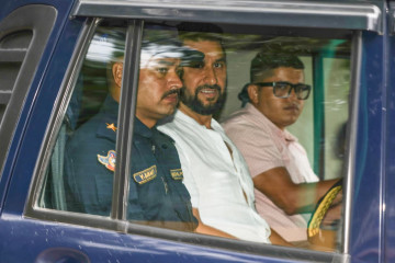 रविलाई अर्कै बाटोबाट निकालेर नख्खु कारागारतिर लगियो, विमानस्थलमा भेला भएका समर्थकले देख्न पाएनन्