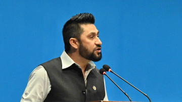 प्रधानमन्त्री प्रचण्डले विश्वासको मत लिनुअगाडि रास्वपाले बोलायो संसदीय दलको बैठक