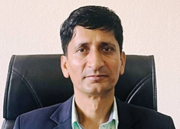 स्वास्थ्य बीमा कार्यक्रम संकटमा परेपछि कार्यकारी निर्देशक काफ्लेले दिए राजीनामा