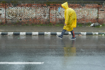 वर्षा गराउने प्रणाली पूर्वतिर केन्द्रित, चार जिल्लामा भारी वर्षा