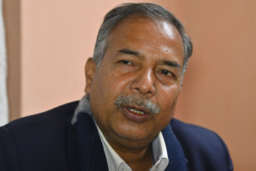 उपराष्ट्रपति यादवद्वारा पदबहाली