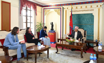 राष्ट्रपति पौडेलसँग अस्ट्रेलियाका राजदूत जोन्स्टनले गरे शिष्टाचार भेट