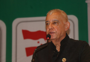 खड्कालाई स्पष्टीकरण सोधेकोमा शशांकको आपत्ति, भने– पार्टी एकतामा बाधक कदम