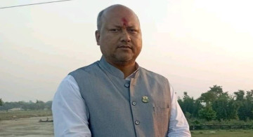मधेश प्रदेशका मुख्यमन्त्री सतीशकुमार  सिंहले दिए राजीनामा