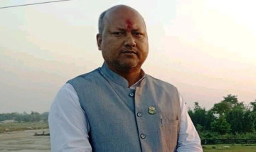 ‘मलाई सीके राउतविरुद्ध चुनावी मैदानमा लड्‌न भन्दै छन्’