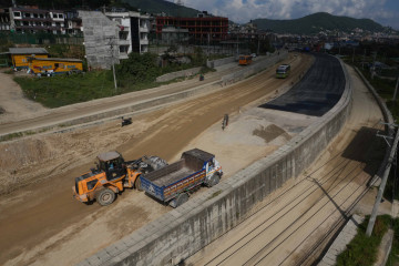 अरनिको राजमार्ग: साँगा–धुलिखेल सडक स्तरोन्नति तीव्र