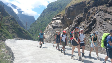 अप्रिल महिनामा भित्रिए १ लाख ७ हजारभन्दा बढी पर्यटक