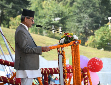 सशस्त्र प्रहरीलाई प्रविधिमैत्री र चलायमान बनाइने छ : गृहमन्त्री लेखक