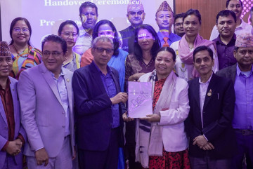 काठमाडौं विश्वविद्यालयद्वारा नेसनल प्याब्सनलाई प्रि-स्कुल पाठ्यक्रम हस्तान्तरण