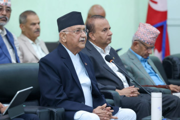 ओलीको अपानि : डकुमेन्टमा विरोध, यथार्थमा बाँडीचुँडी