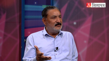 'पदाधिकारी बैठकमा गगन–विश्व हस्ताक्षर संकलनको पक्षमै उभिनुभएको थियो' (अन्तर्वार्ता)