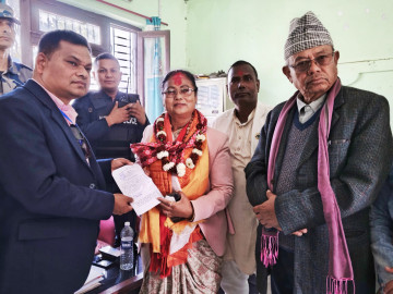 सुनसरी-३ बाट भगवतीले गराइन् उम्मेदवारी दर्ता